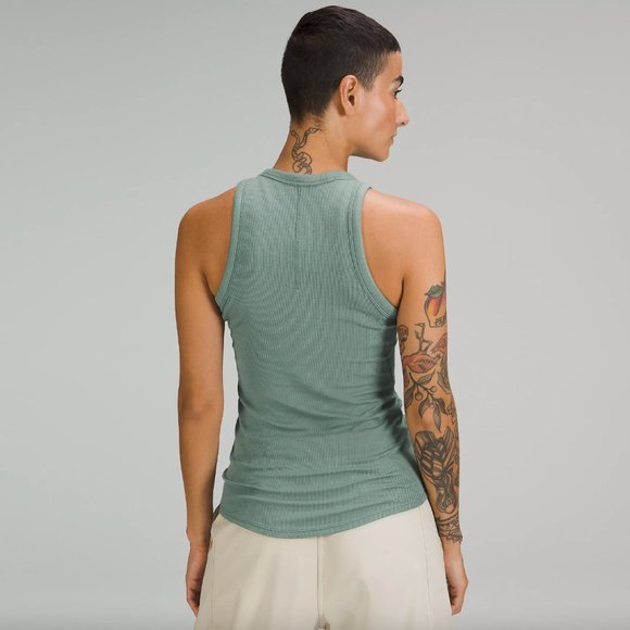 ⚡️SOLD⚡️ lululemon 2023 hold tight tank in tidewater teal - size sm-large - Picture 3 of 7